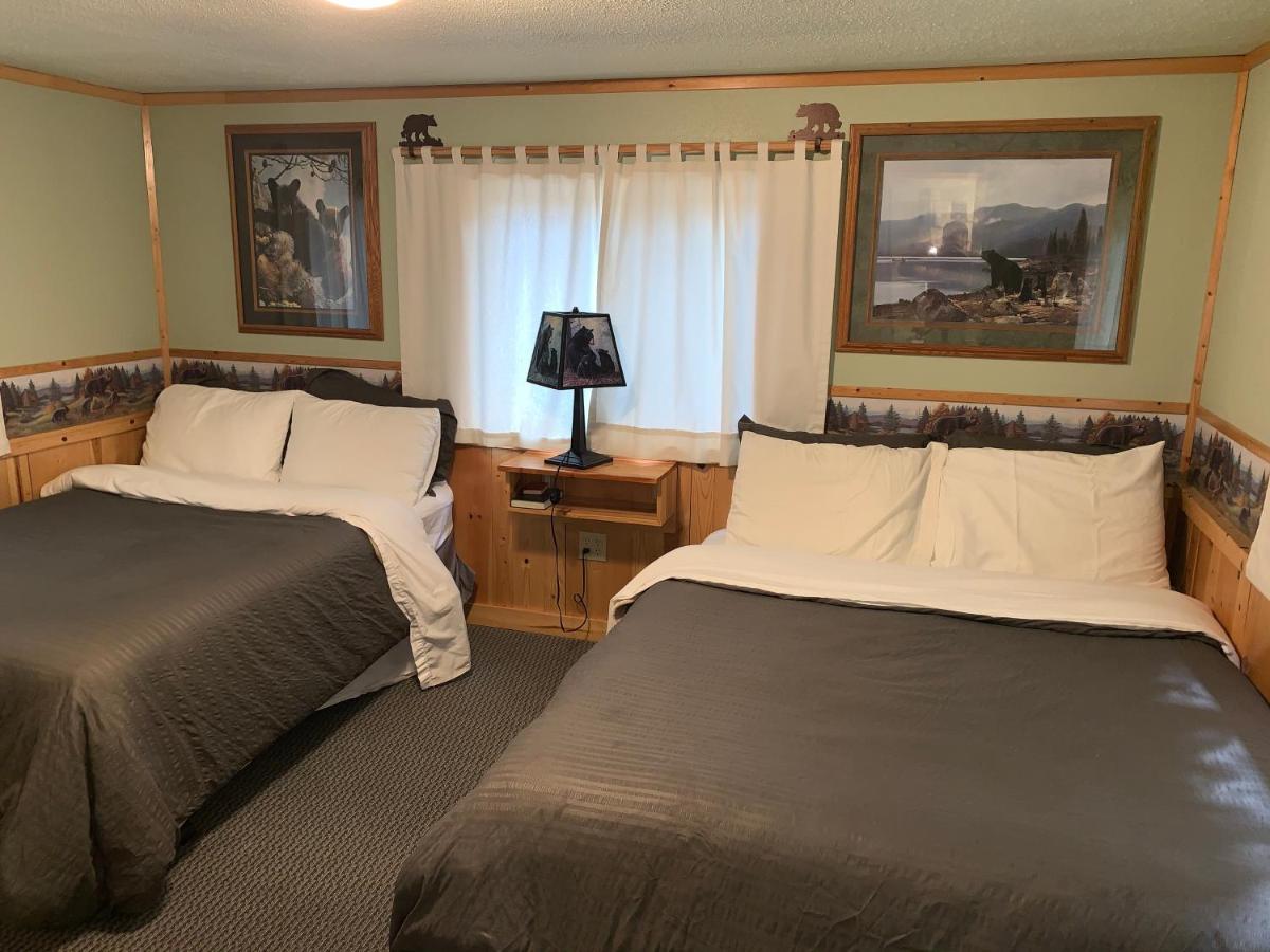 Glacier Haven Inn Pinnacle Eksteriør billede