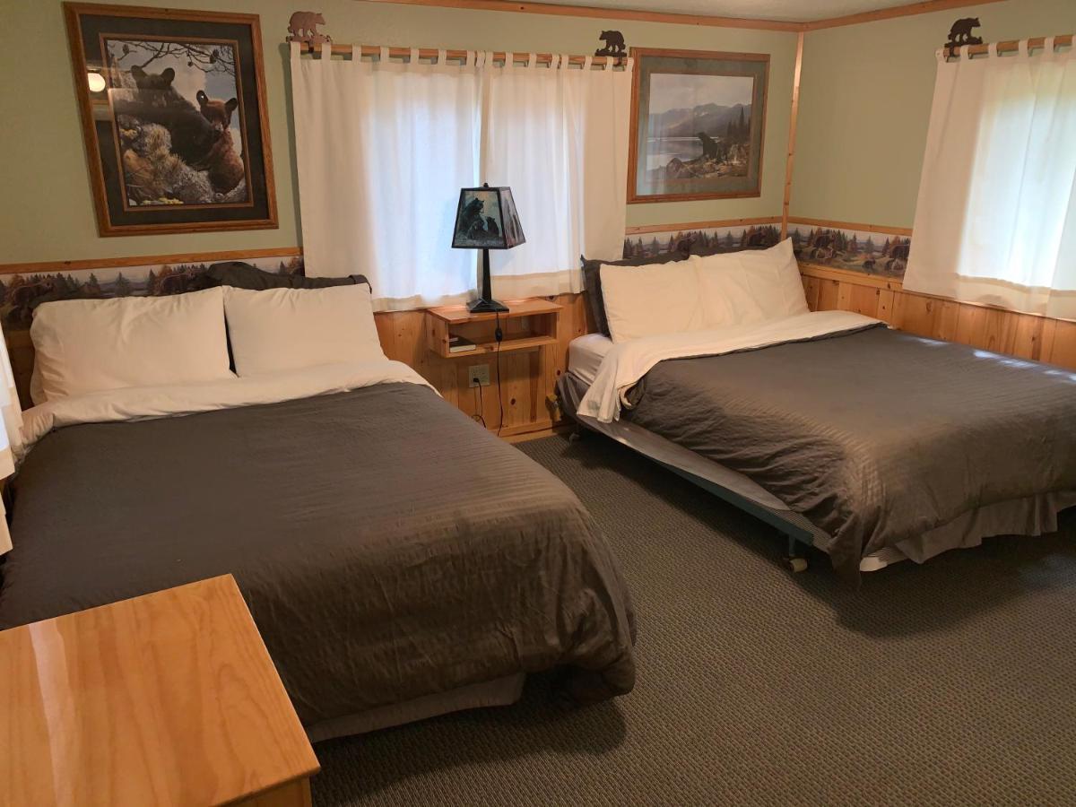 Glacier Haven Inn Pinnacle Eksteriør billede