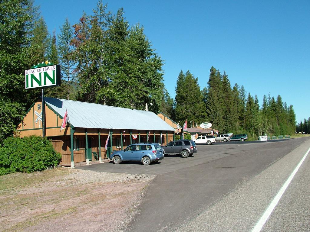 Glacier Haven Inn Pinnacle Eksteriør billede